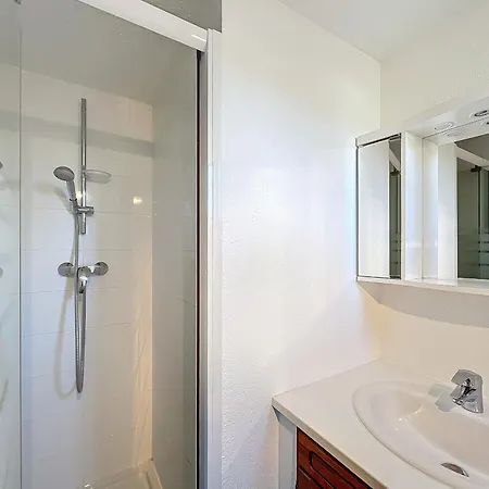 Appartement Bel F2 Avec Terrasse A 650m Des Thermes De Lamalou, Animaux Acceptes, Wifi, Proche Golf Et Randonnees - Fr-1-451-146