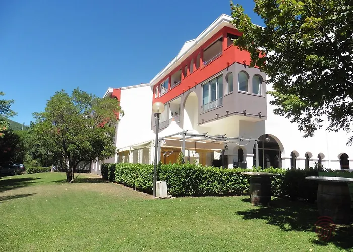 Bel F2 Avec Terrasse à 650m Des Thermes De Lamalou, Animaux Acceptés, Wifi, Proche Golf Et Randonnées - Fr-1-451-146 * Lamalou-les-Bains